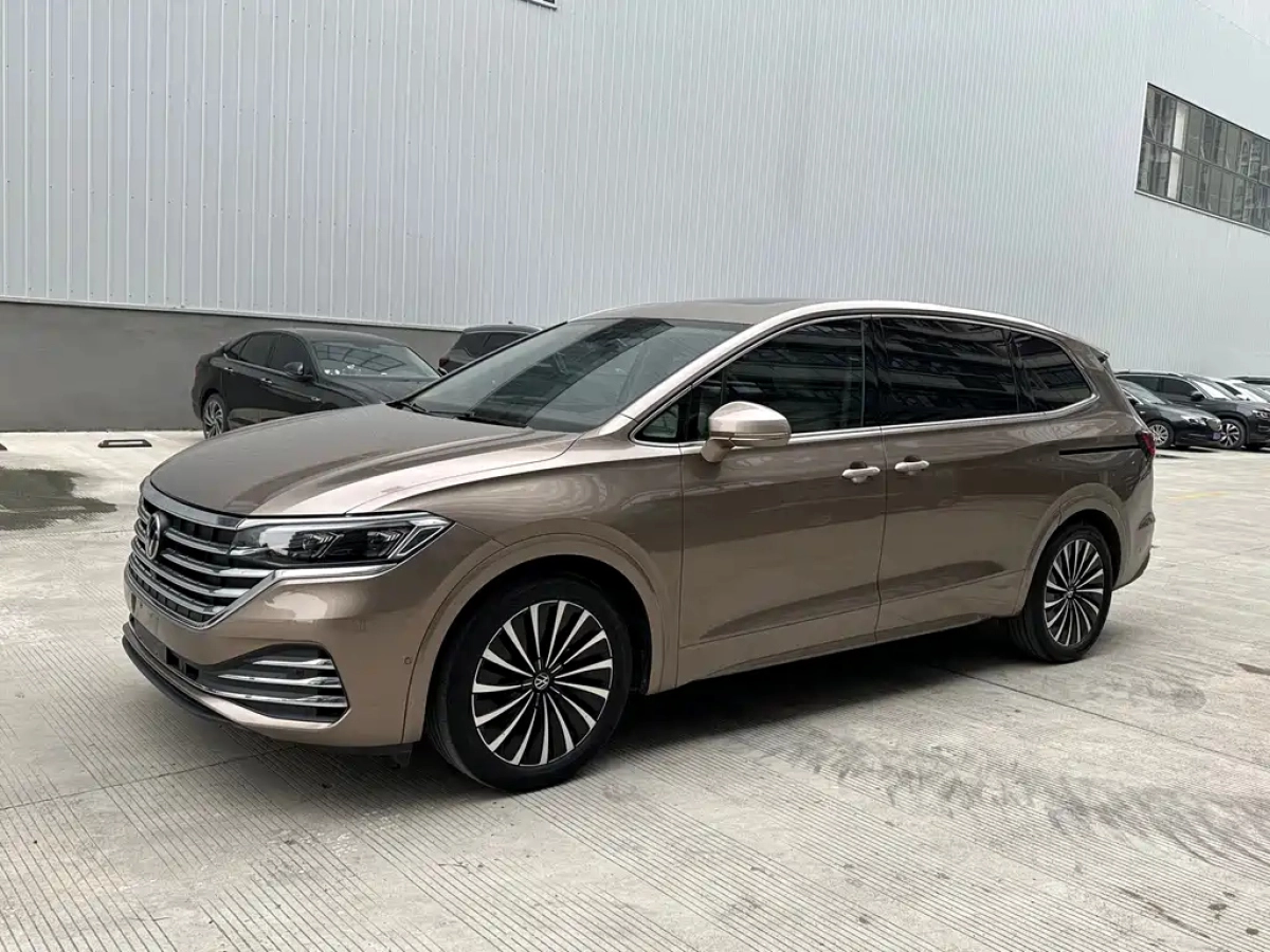 VOLKSWAGEN VILORAN  2021