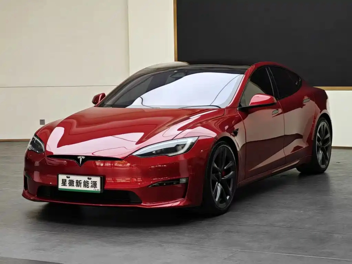 TESLA MODEL S  2024