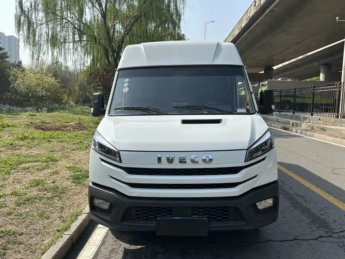 IVECO DAILY  2024