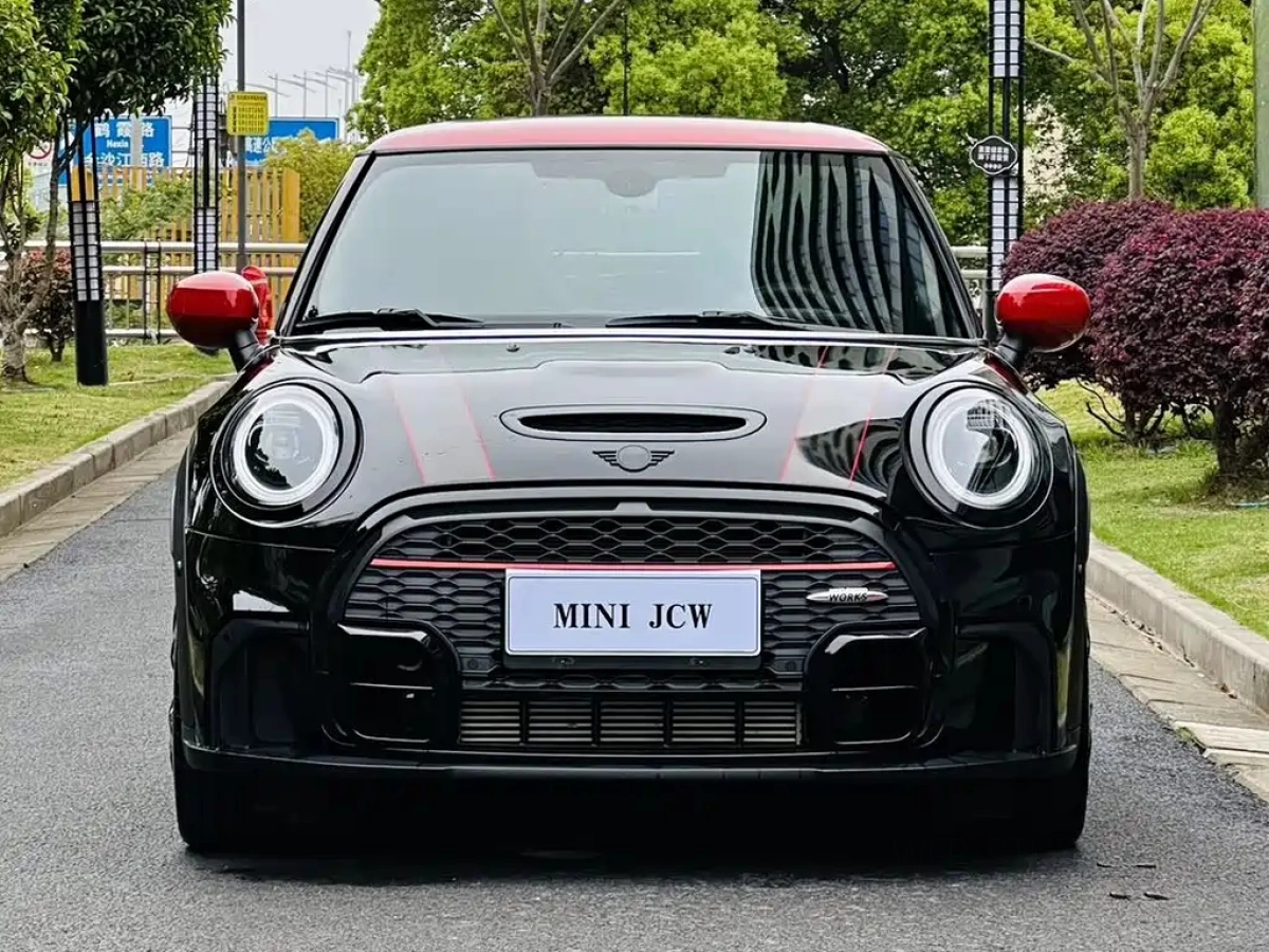 MINI JCW