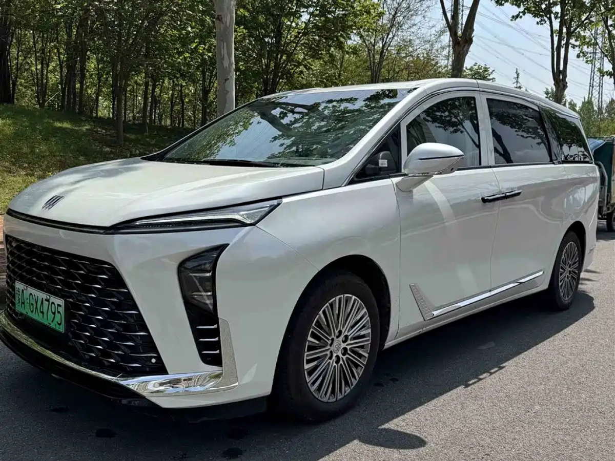 BUICK GL8 NEW ENERGY