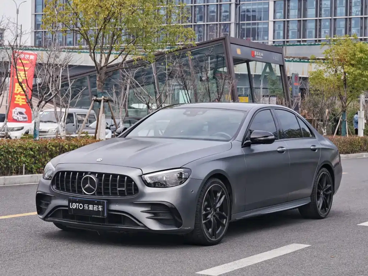 MERCEDES-BENZ E-CLASS AMG  2022