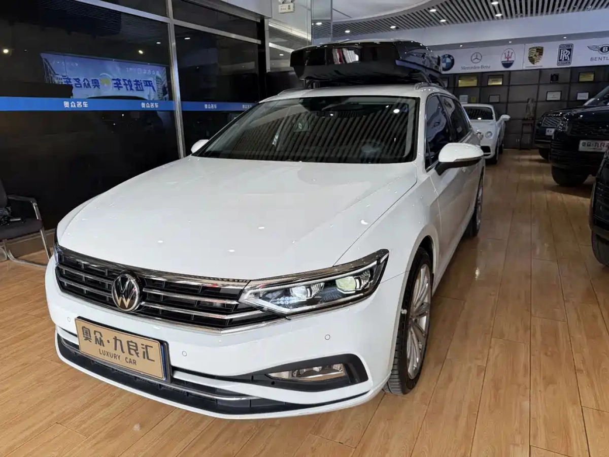 VOLKSWAGEN PASSAT VARIANT