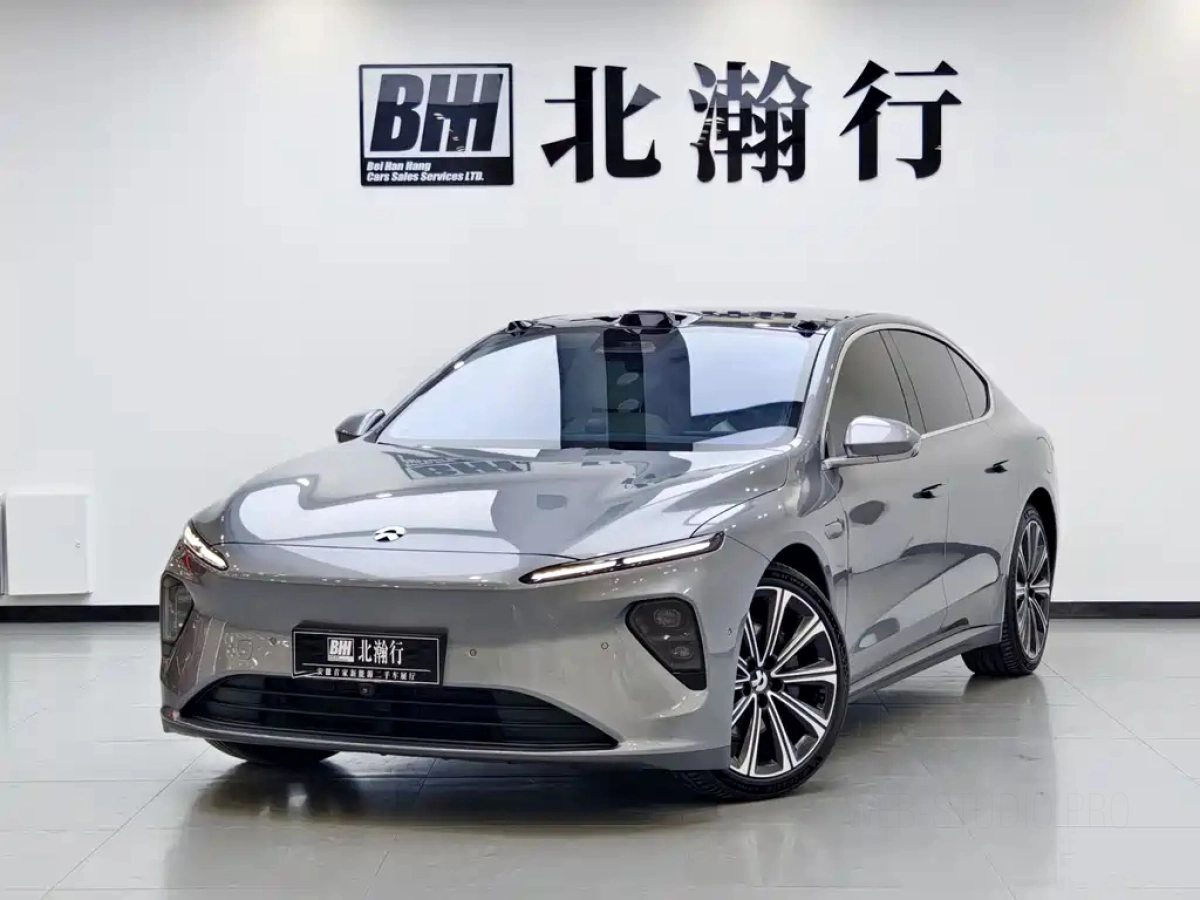 NIO ET7
