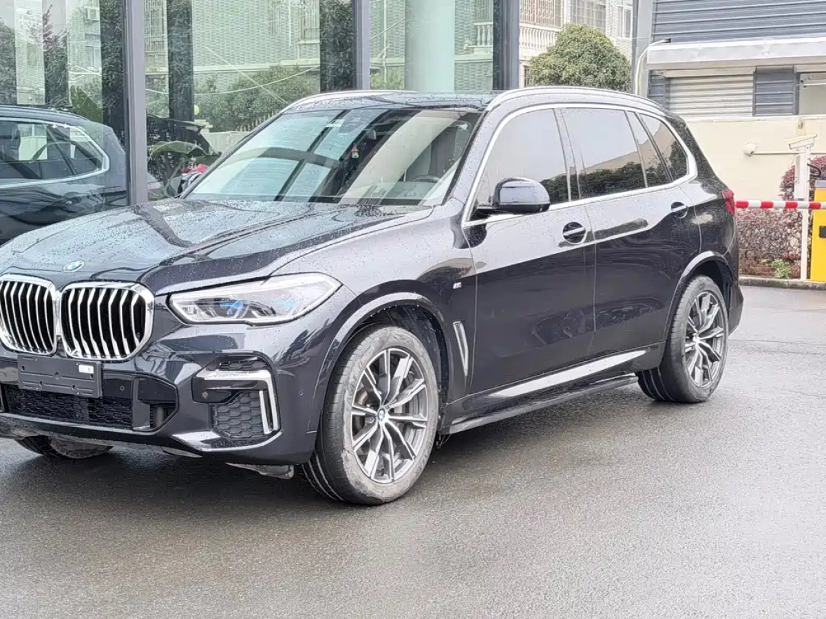 BMW X5  2022
