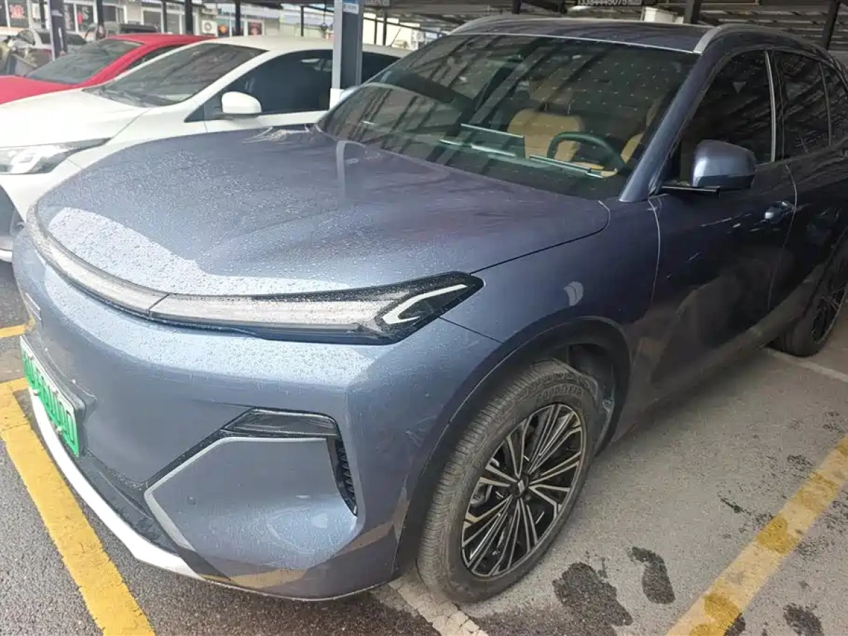 GEELY GALAXY GALAXY STARSHIP 7 EM-I  2025