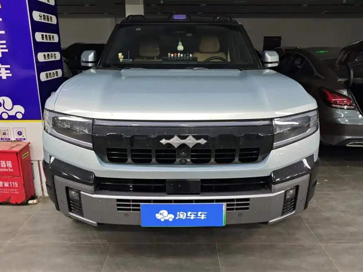 BYD FANGCHENG BAO 8