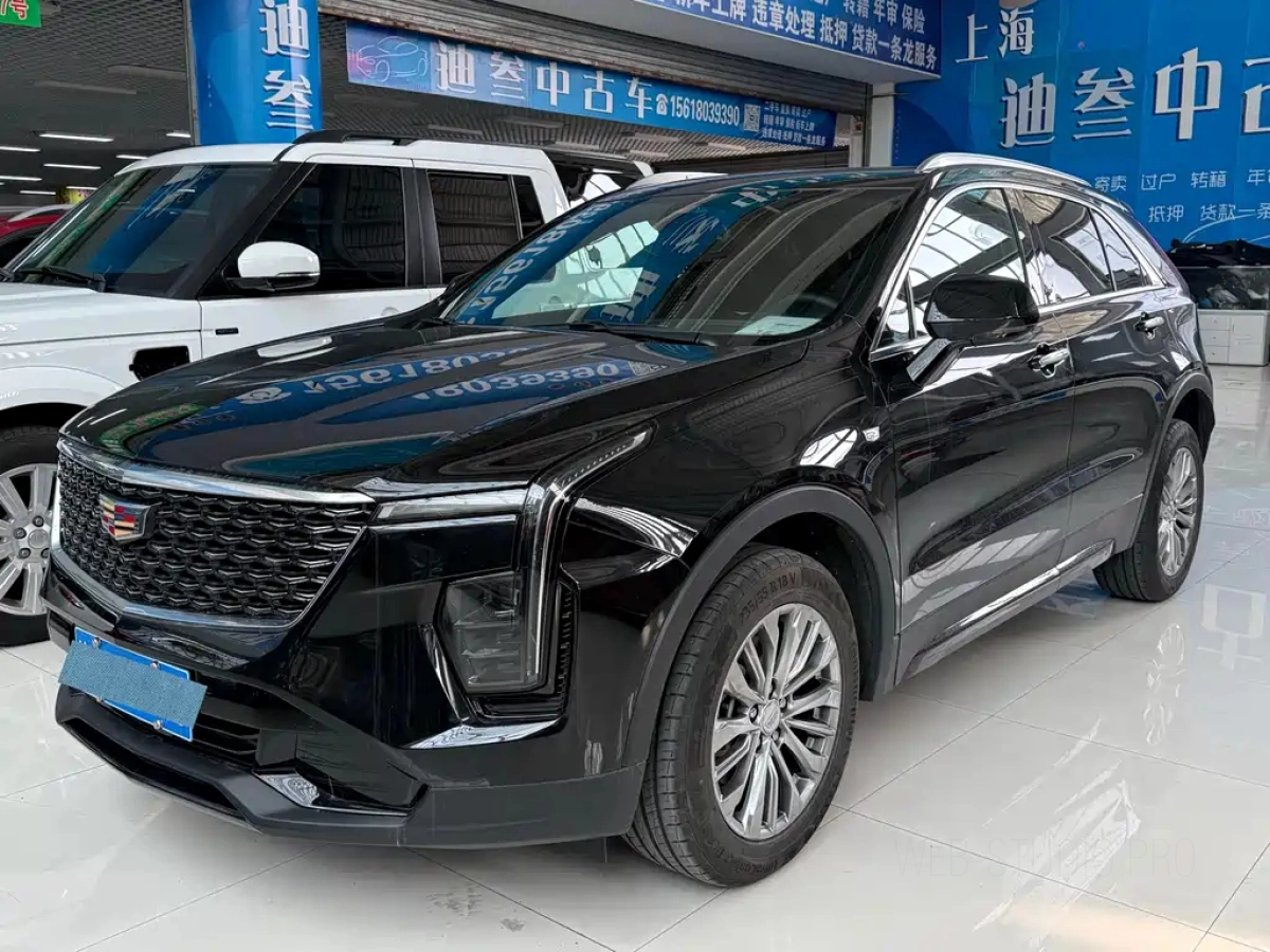 CADILLAC XT4  2025