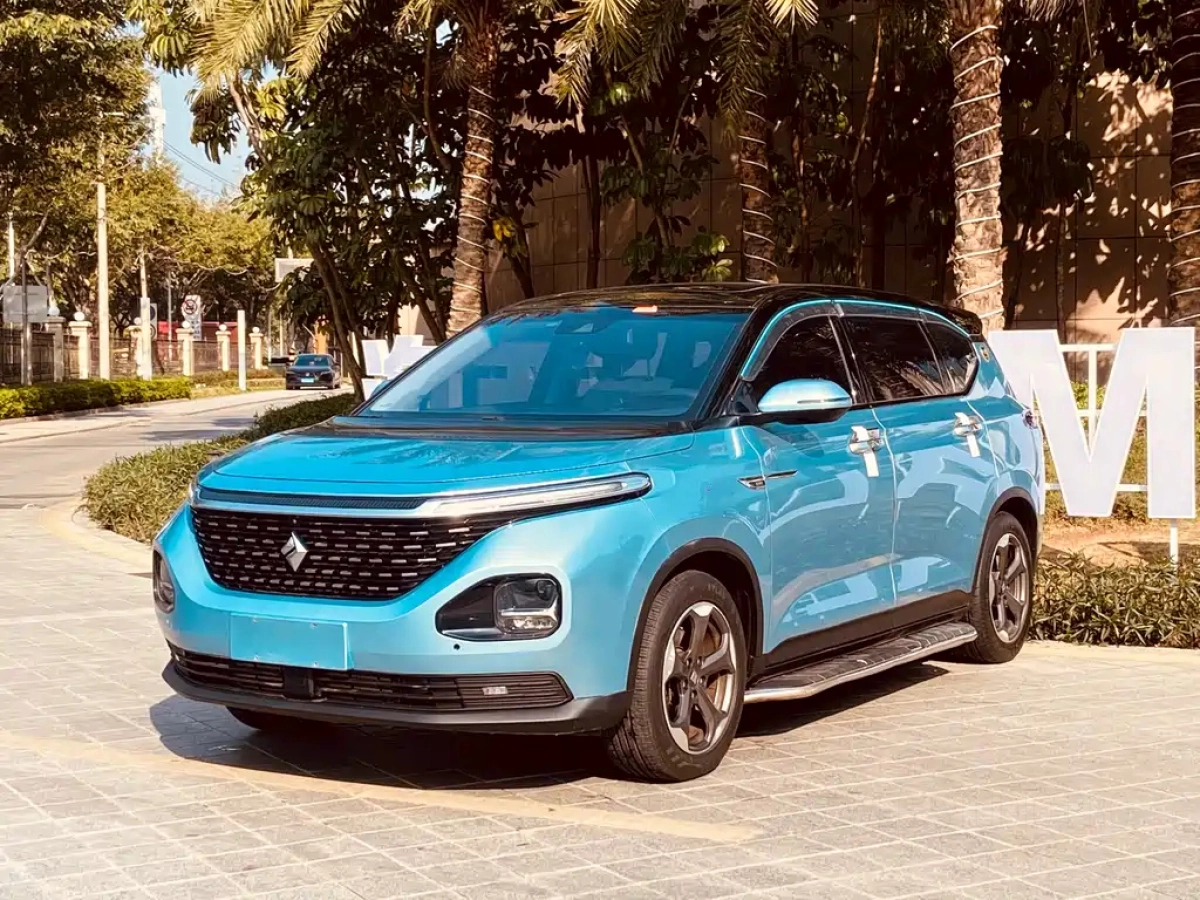 BAOJUN RM-5  2019