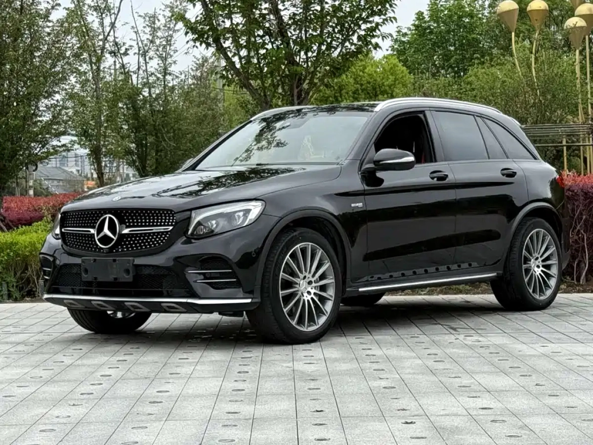 MERCEDES-BENZ GLC AMG  2019
