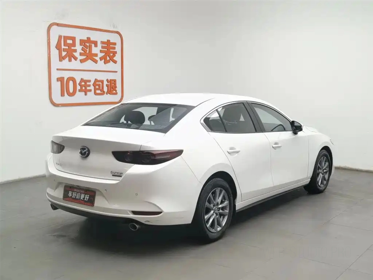 MAZDA 3 AXELA
