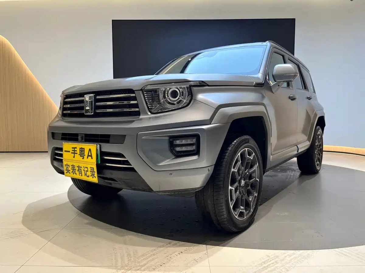 TANK 700 NEW ENERGY  2025