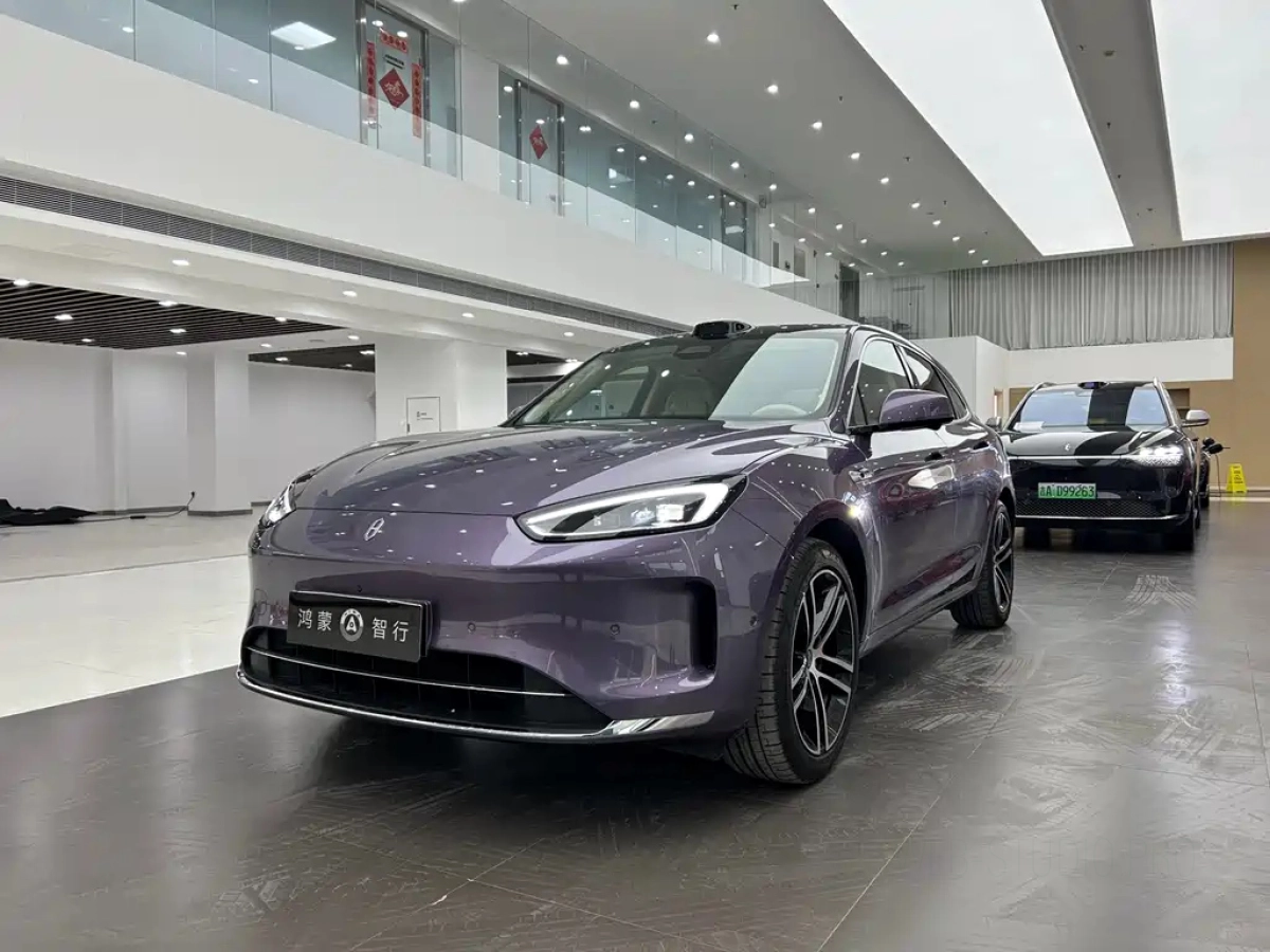 HUAWEI HIMA M5  2025