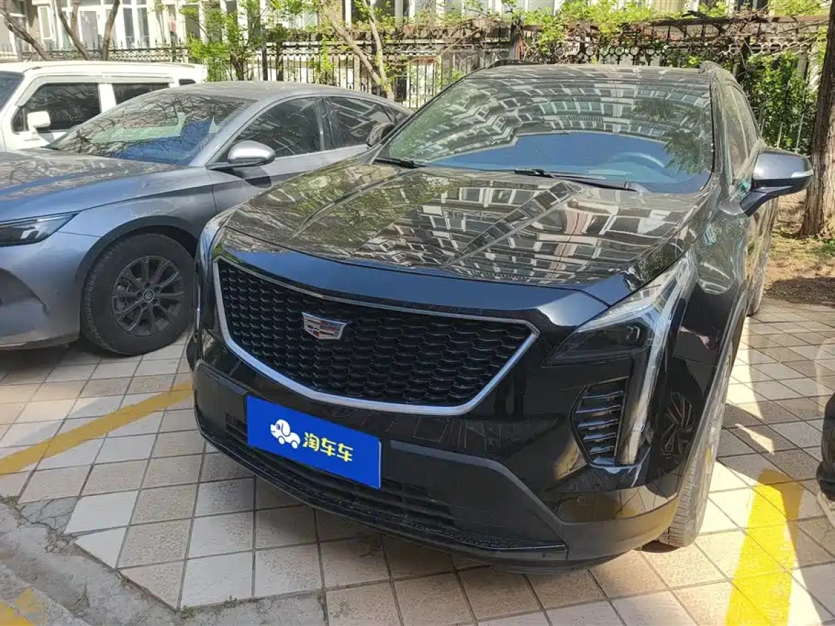 CADILLAC XT4  2023