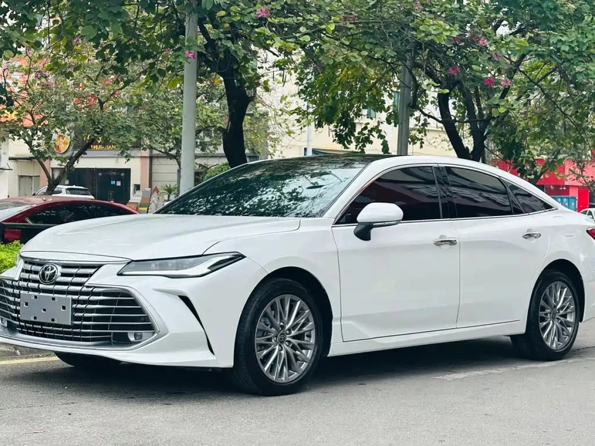 TOYOTA AVALON  2026
