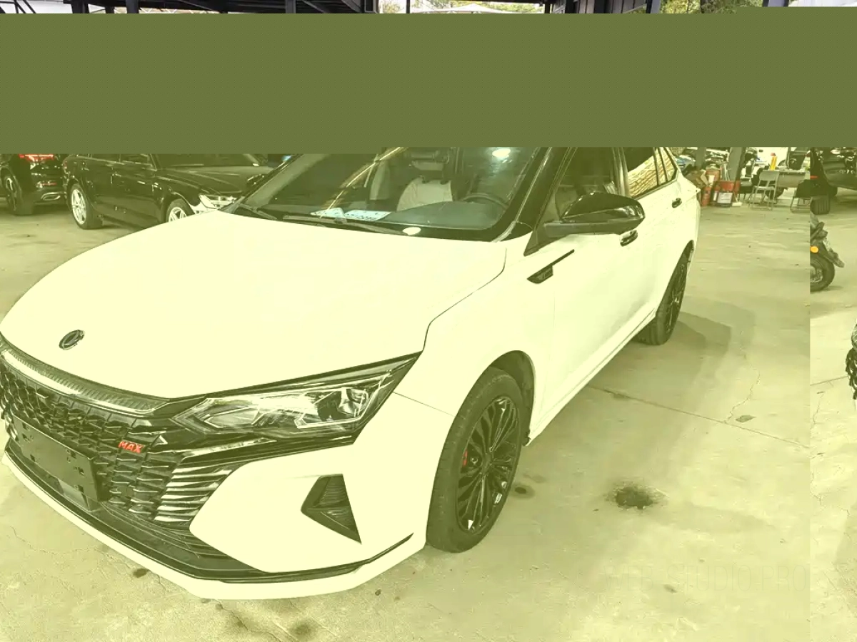 DONGFENG AEOLUS YIXUAN MAX