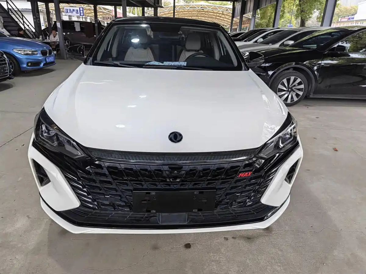 DONGFENG AEOLUS YIXUAN MAX