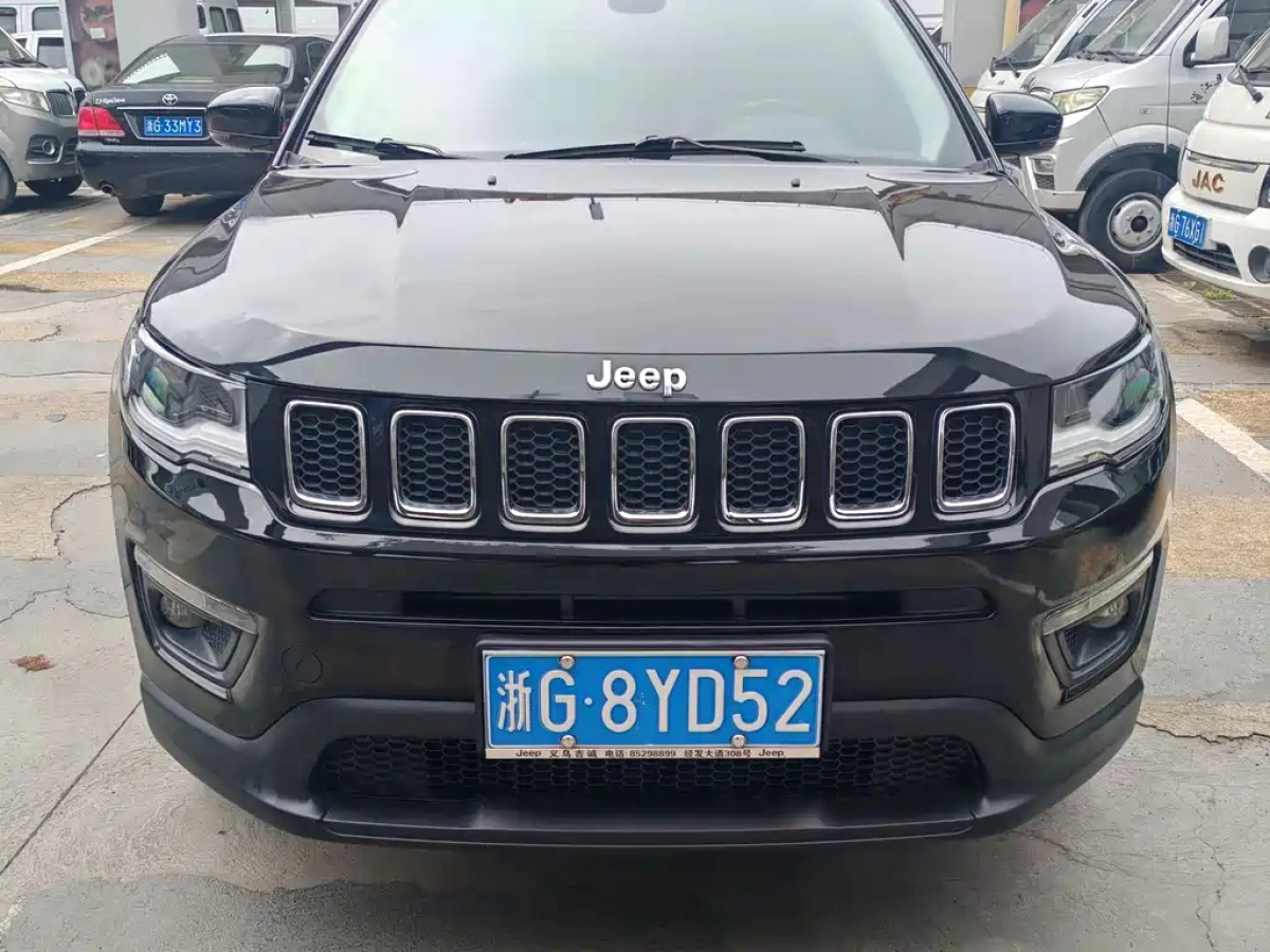JEEP COMPASS