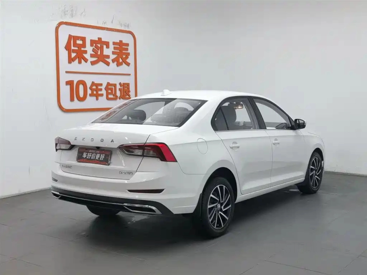 SKODA RAPID