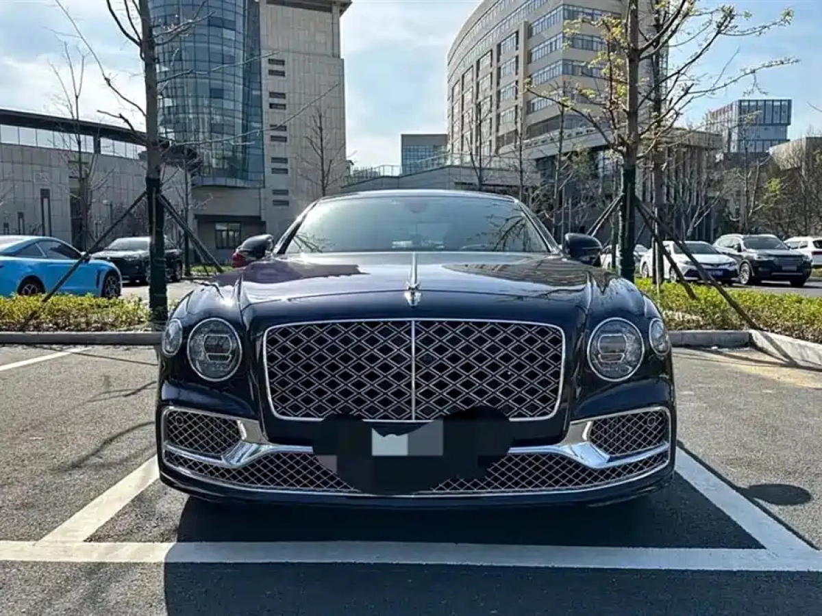 BENTLEY FLYING SPUR