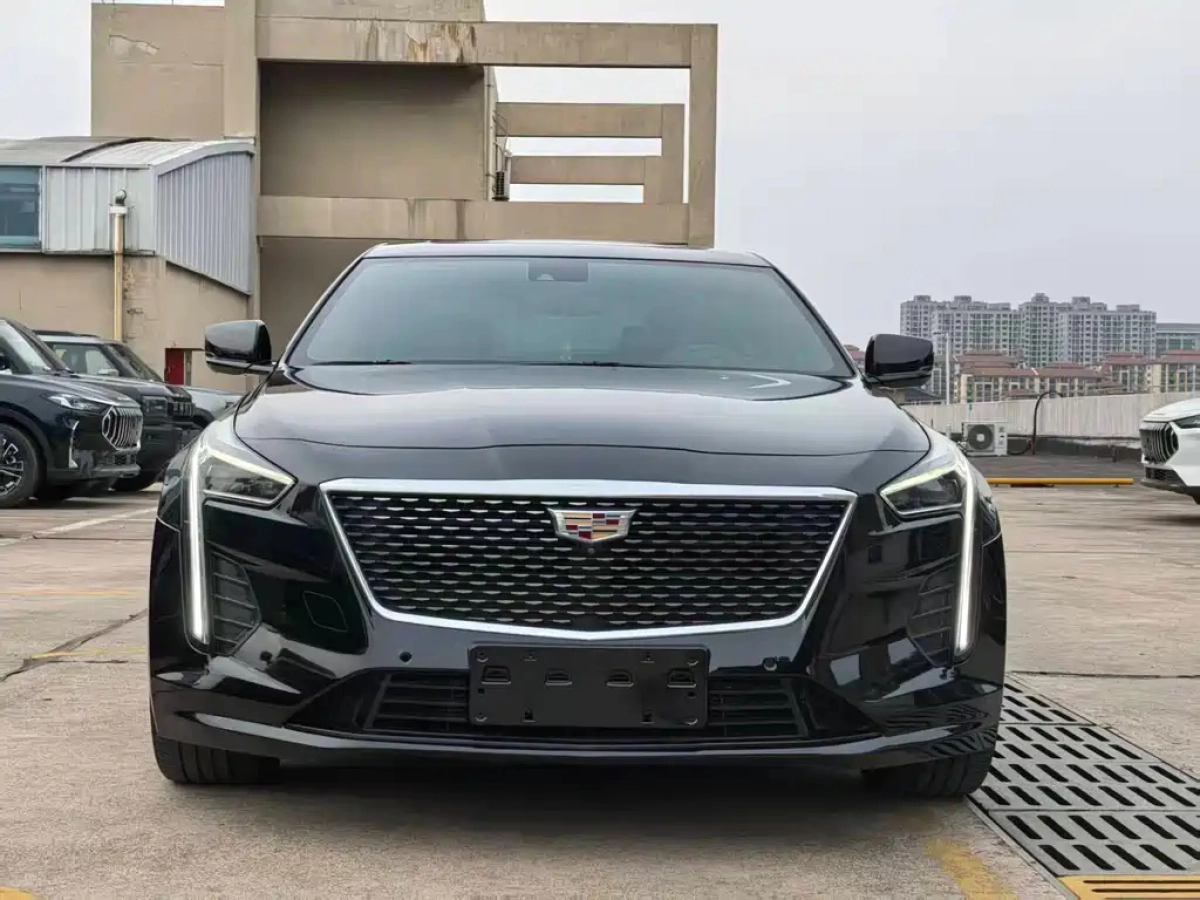 CADILLAC CT6