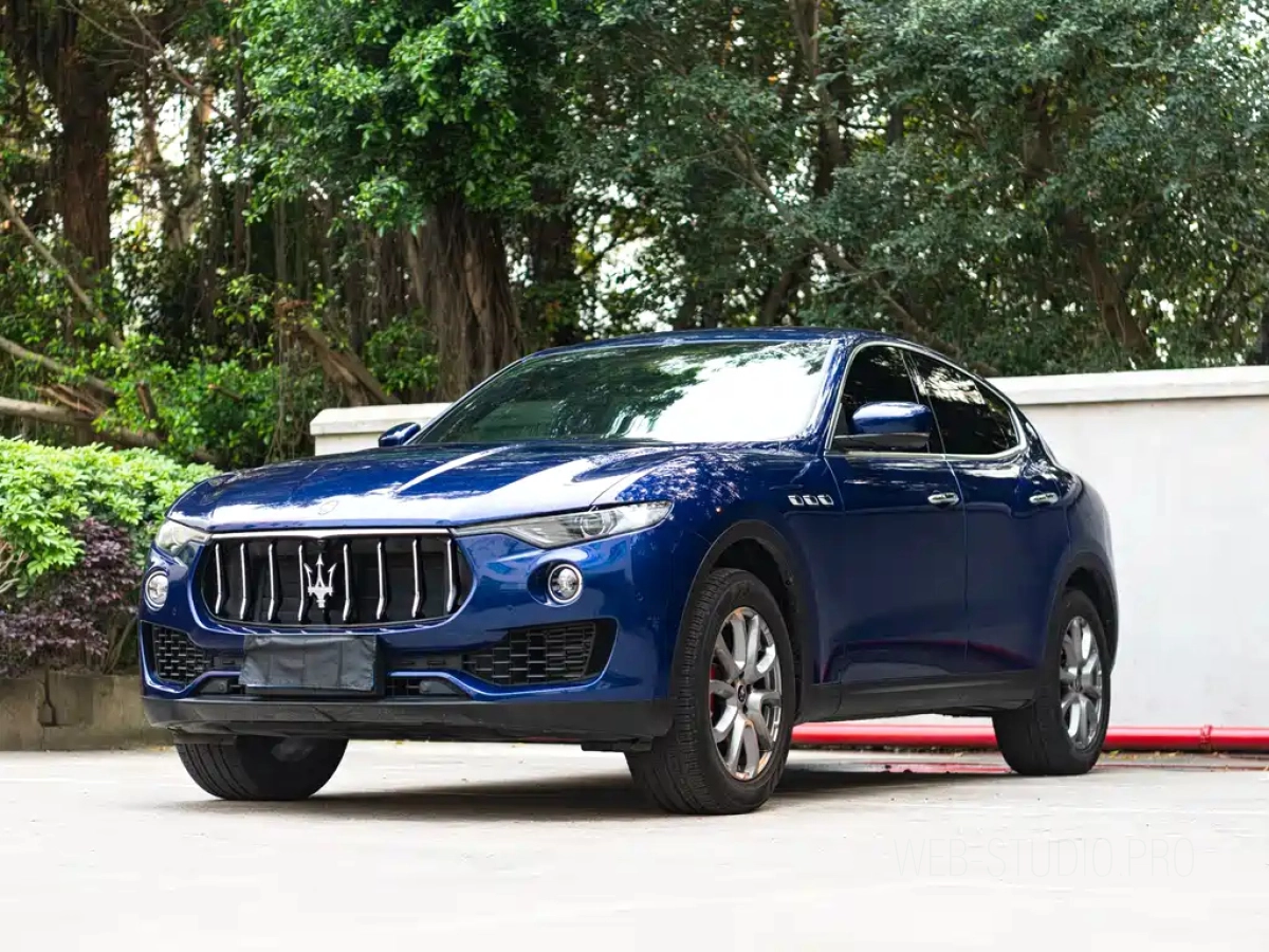 MASERATI LEVANTE  2021