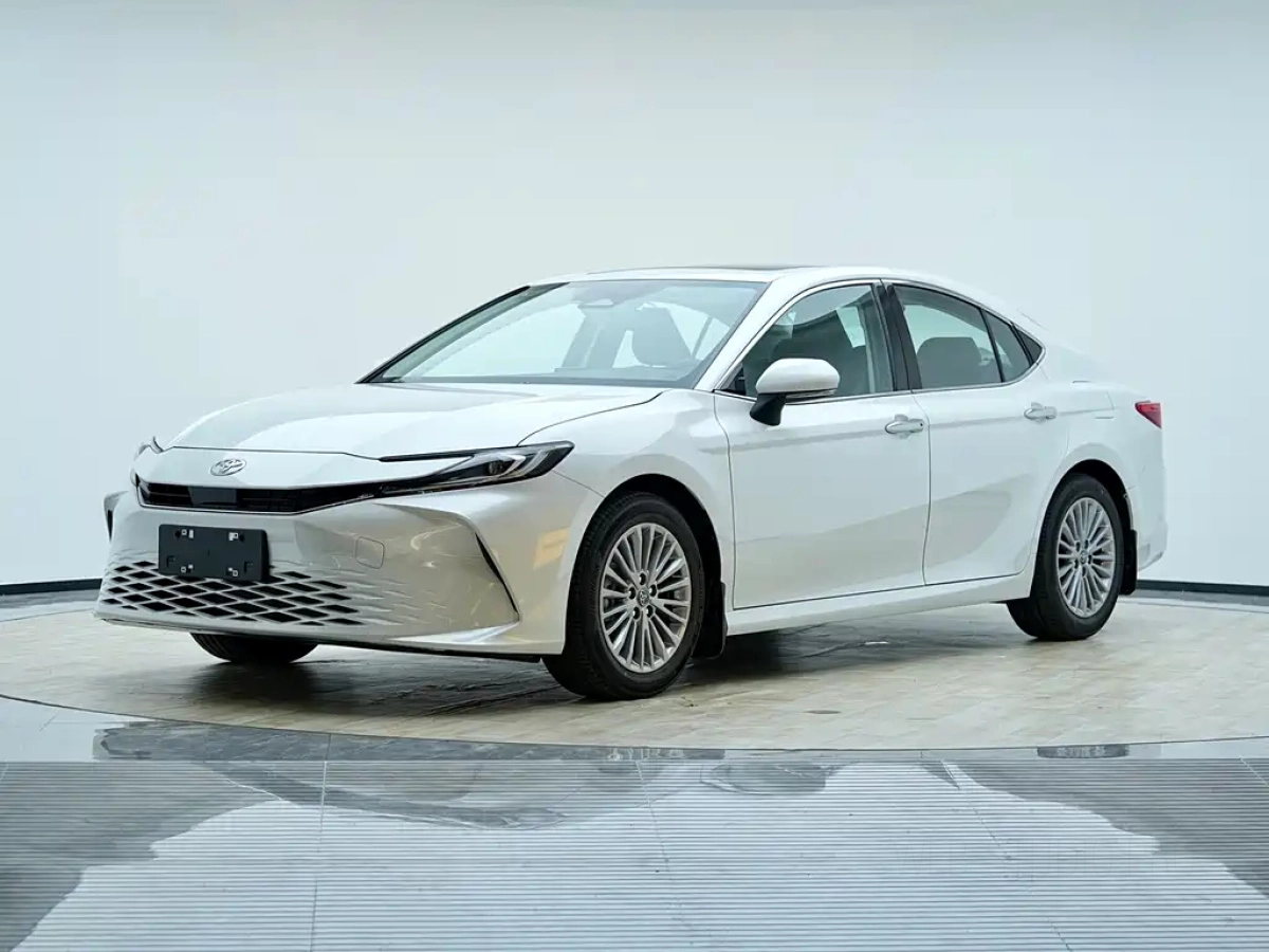 TOYOTA CAMRY  2026