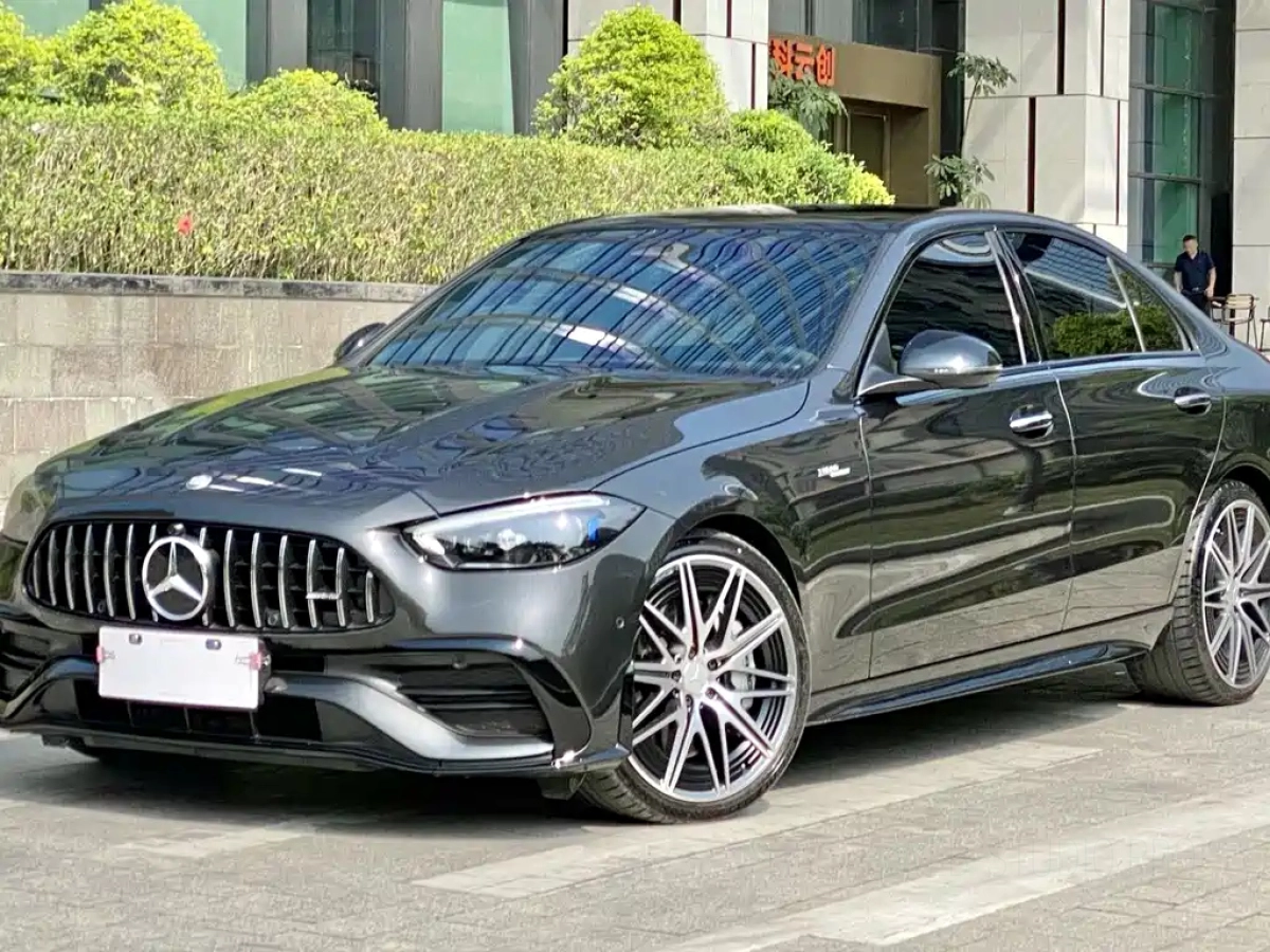 MERCEDES-BENZ C-CLASS AMG  2024