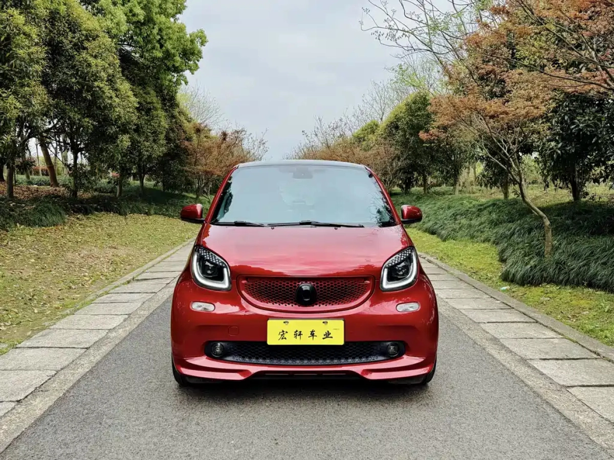 SMART FORTWO