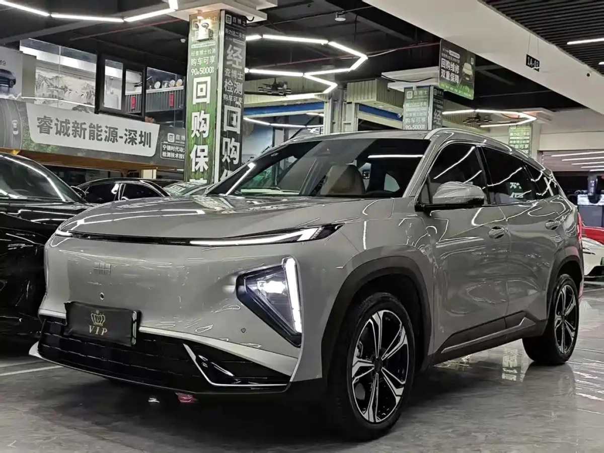 GEELY GALAXY GALAXY L7  2025