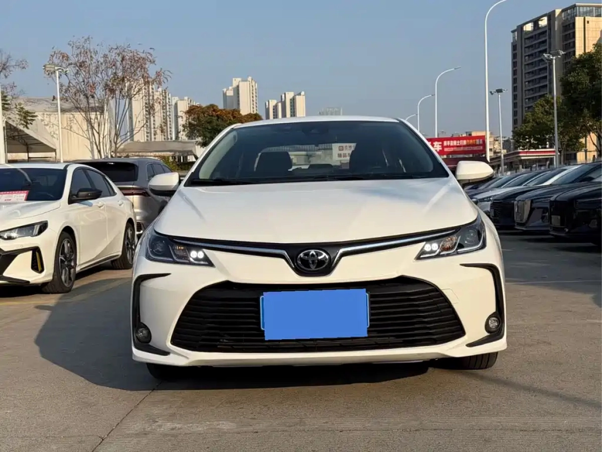 TOYOTA COROLLA