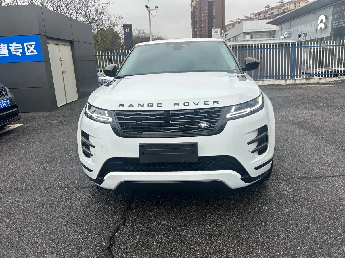 LAND ROVER RANGE ROVER EVOQUE  2026