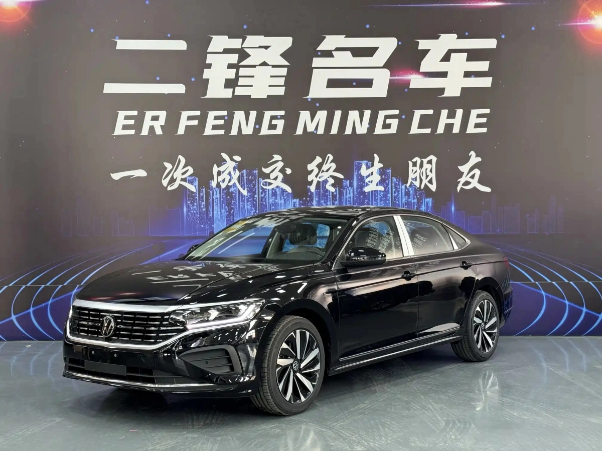 VOLKSWAGEN PASSAT  2026