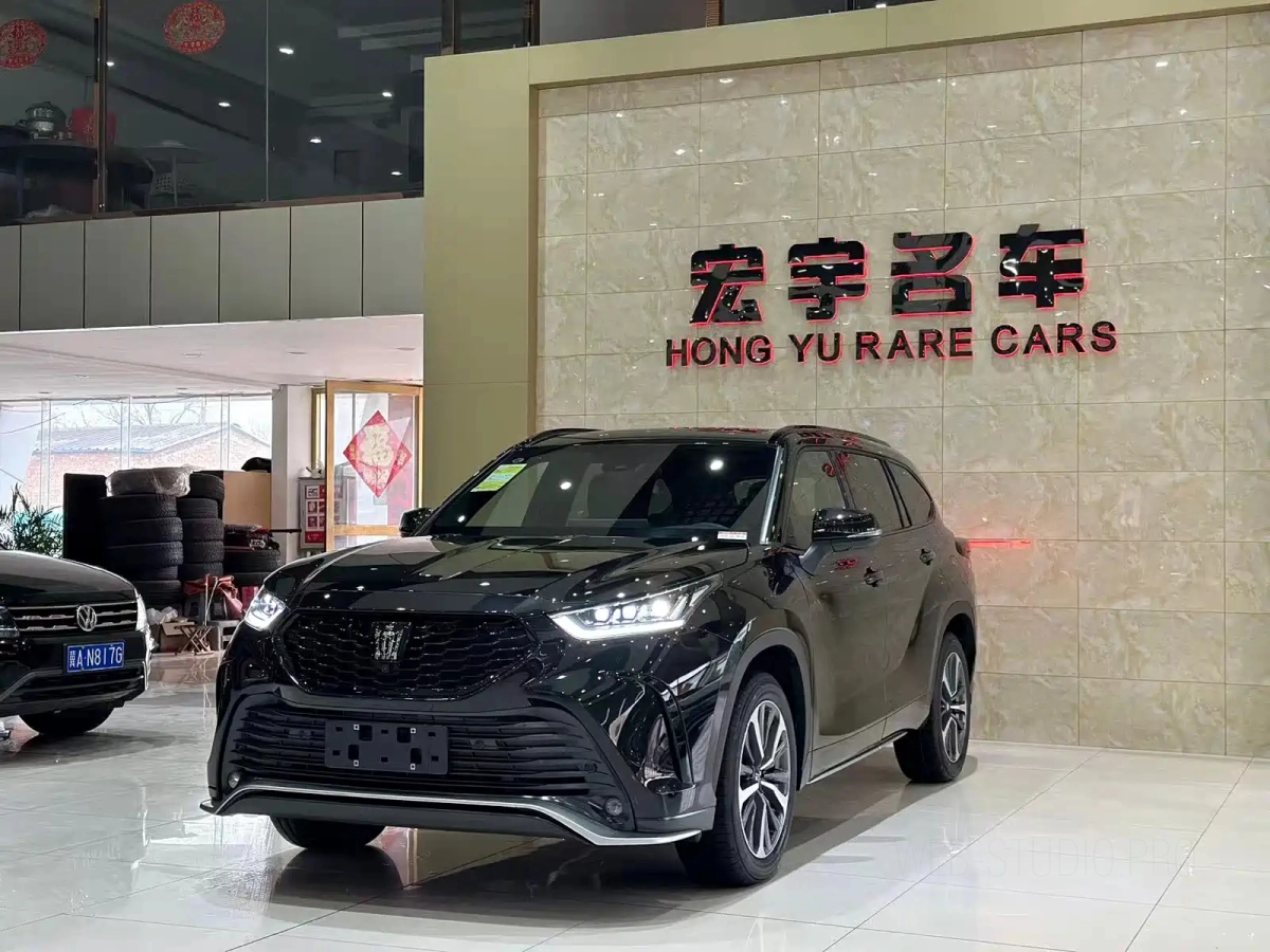 TOYOTA CROWN KLUGER  2026