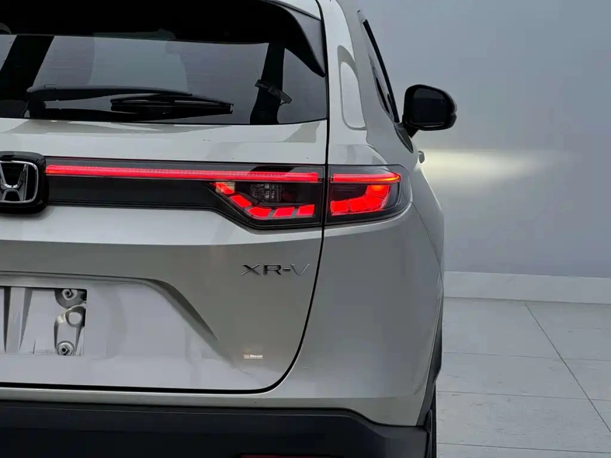 HONDA XR-V