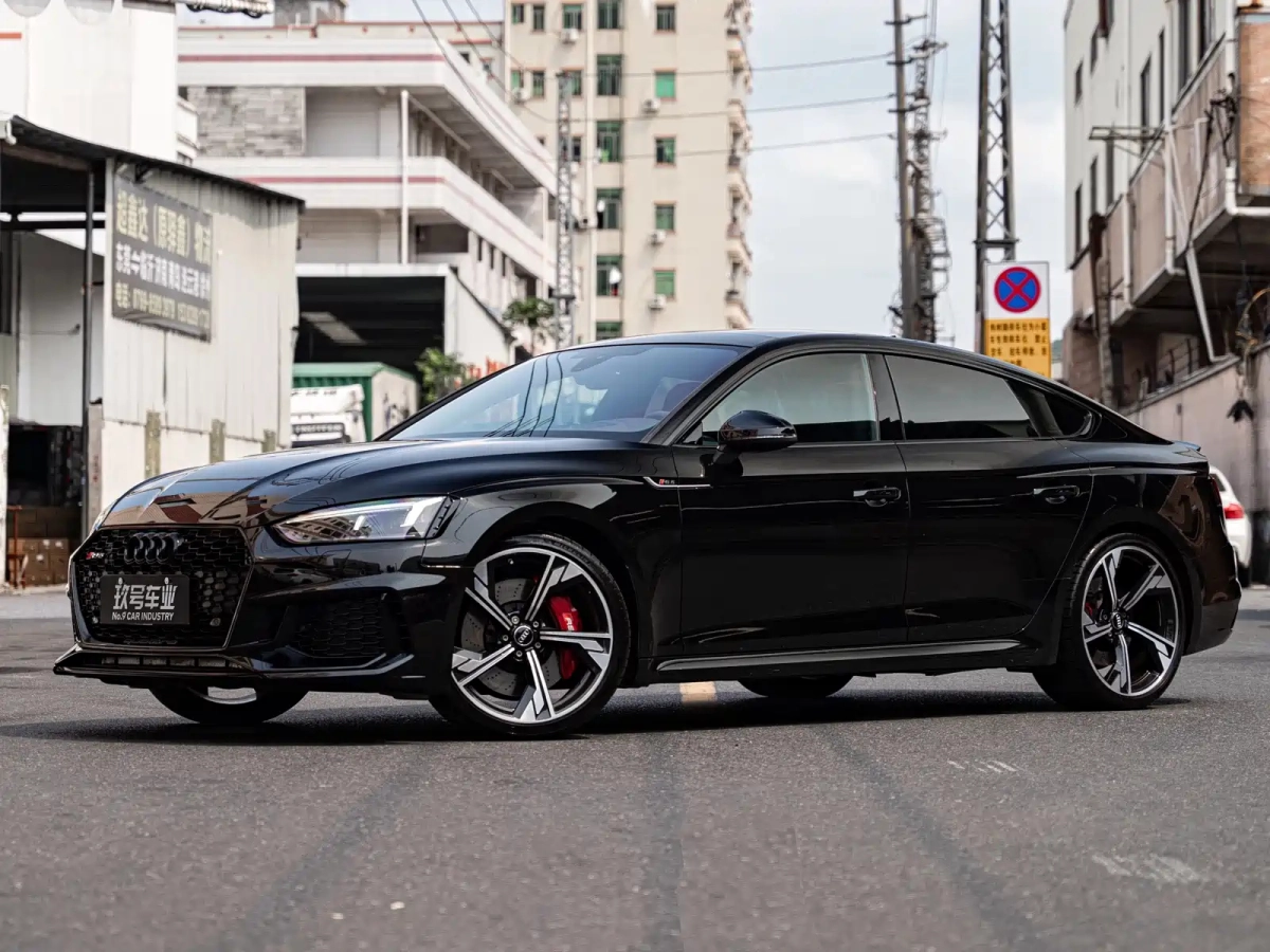 AUDI RS 5  2020