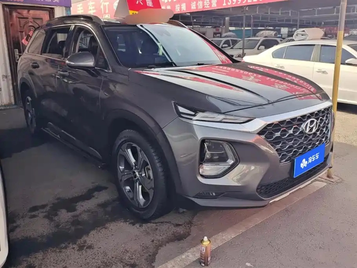 HYUNDAI SANTA FE  2019