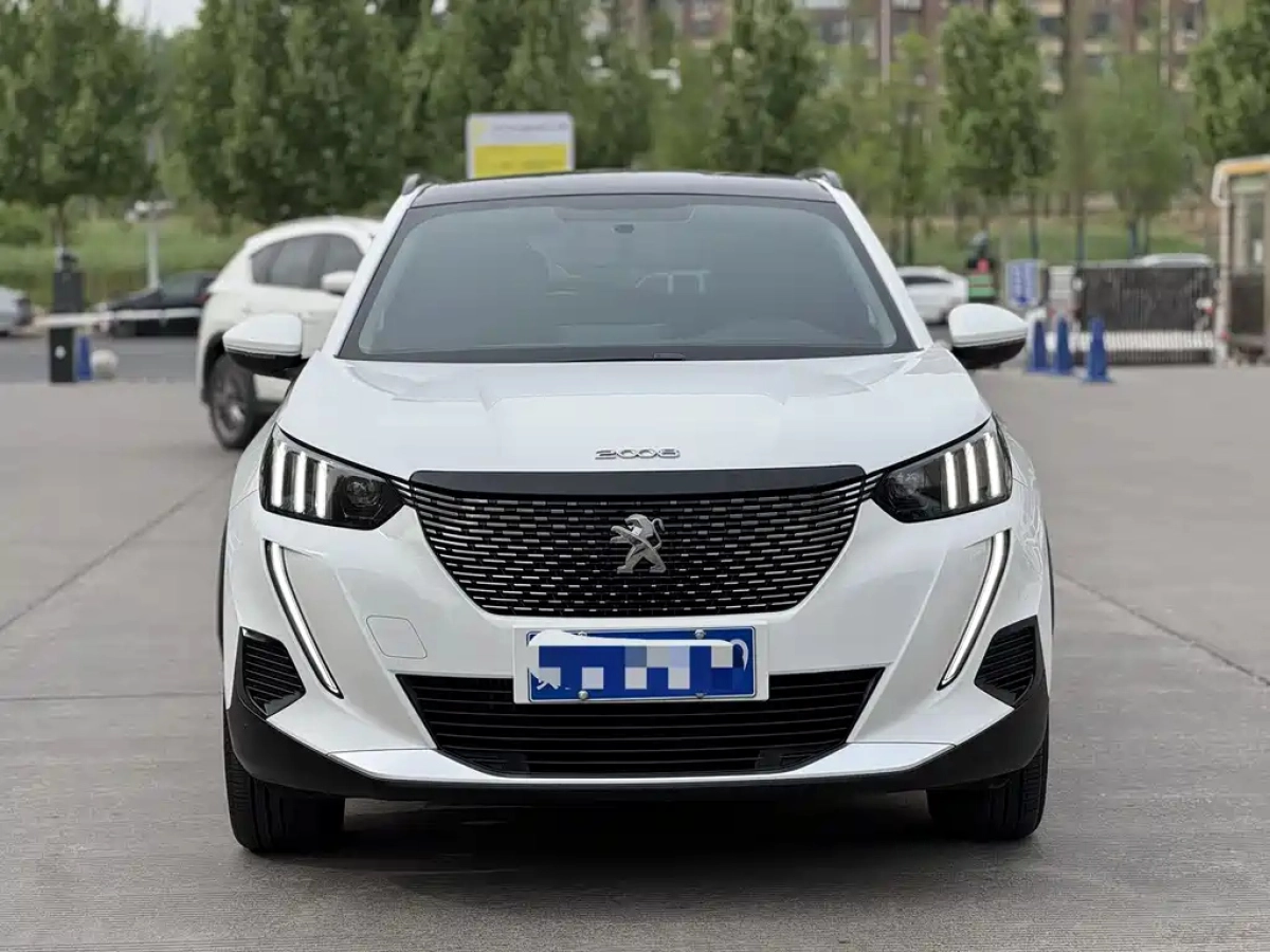 PEUGEOT 2008