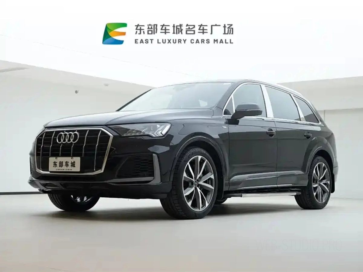 AUDI Q7  2021