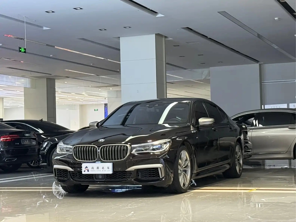 BMW 7-SERIES