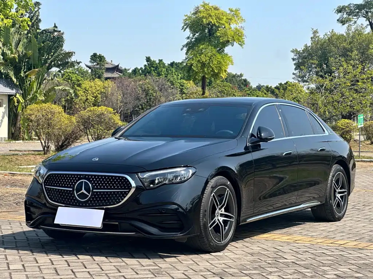 MERCEDES-BENZ E-CLASS  2025