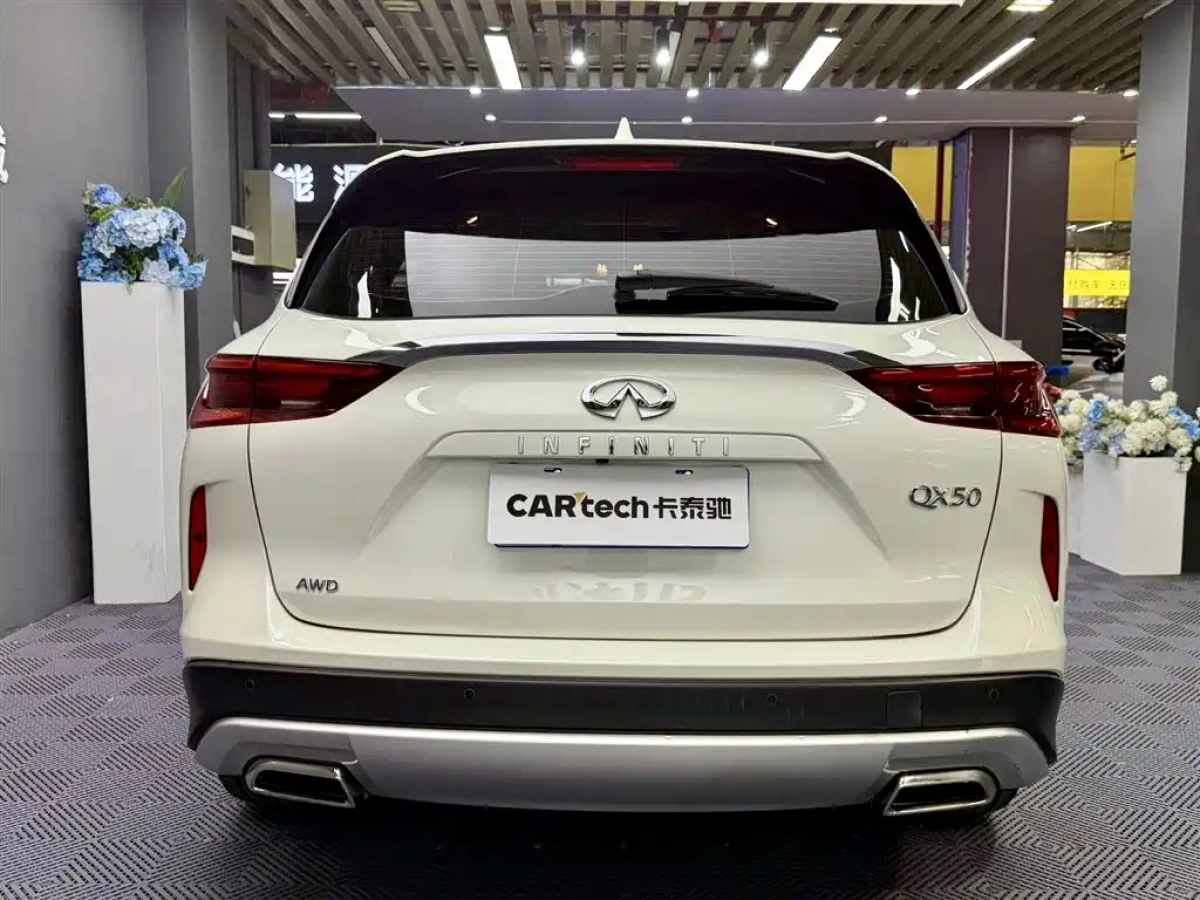 INFINITI QX50