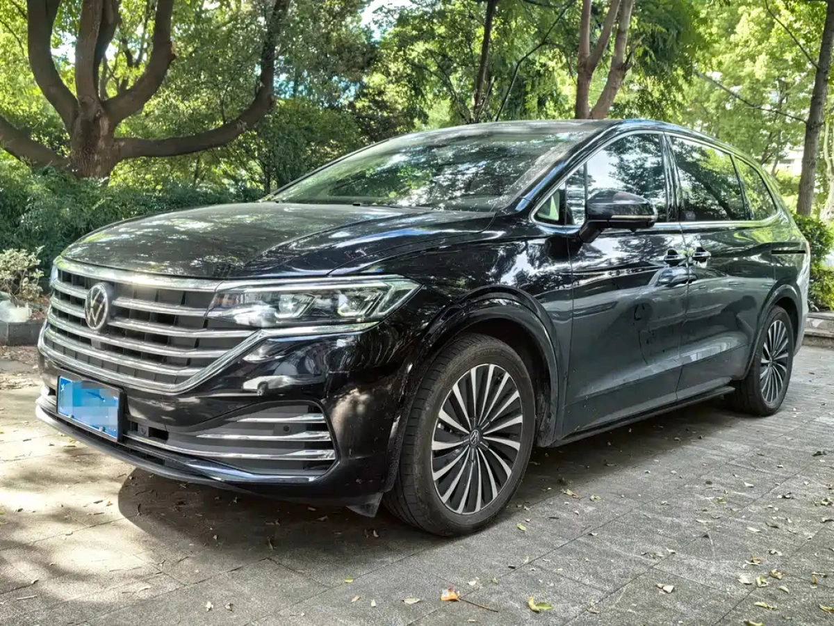 VOLKSWAGEN VILORAN  2025