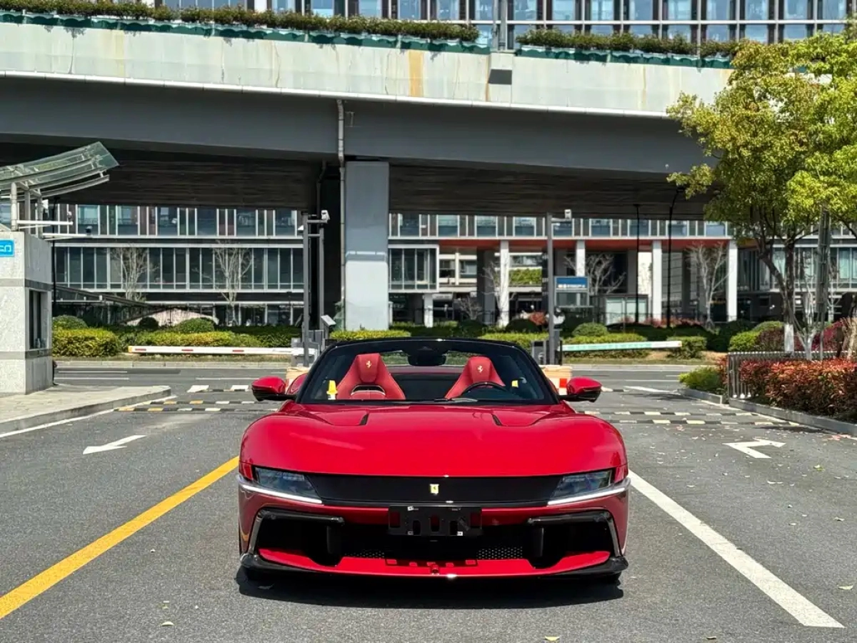 FERRARI 12CILINDRI  2026