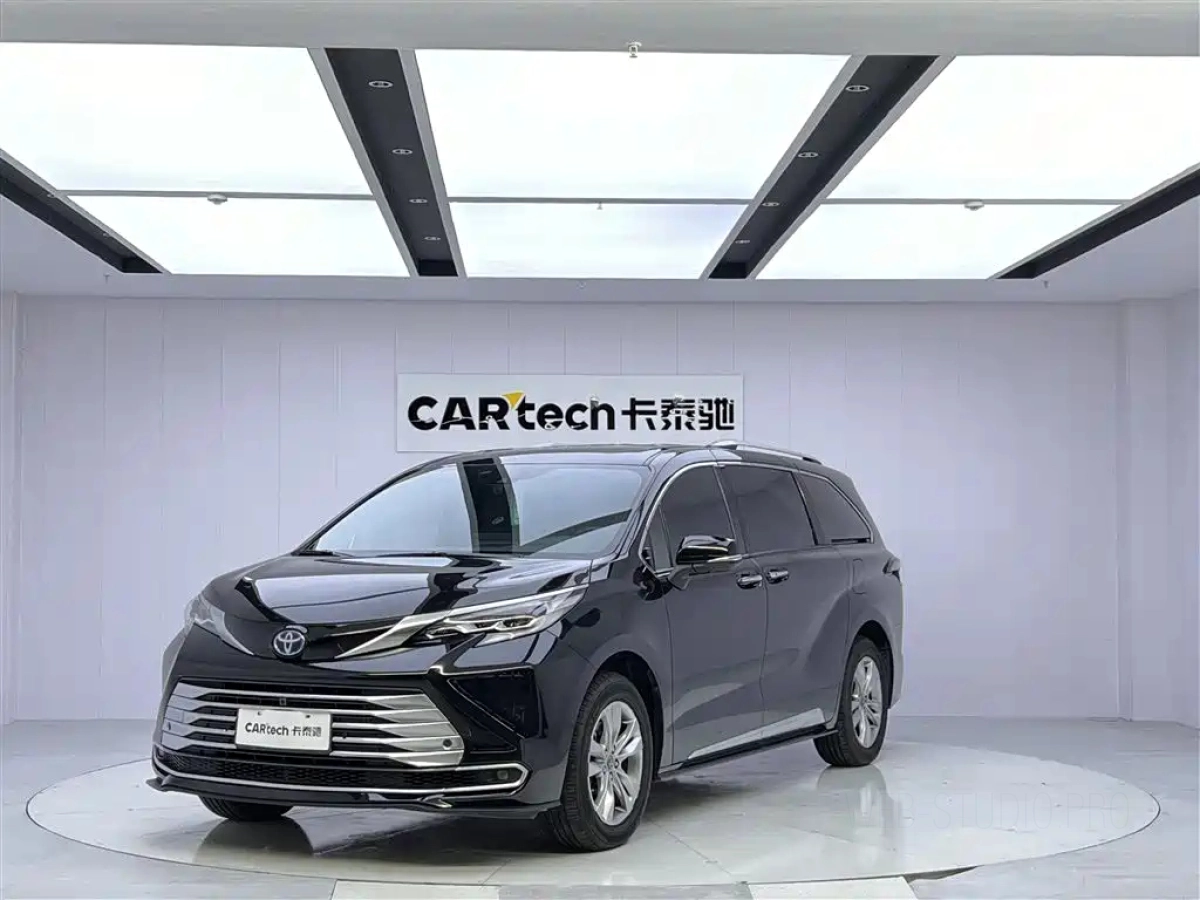 TOYOTA SIENNA  2022