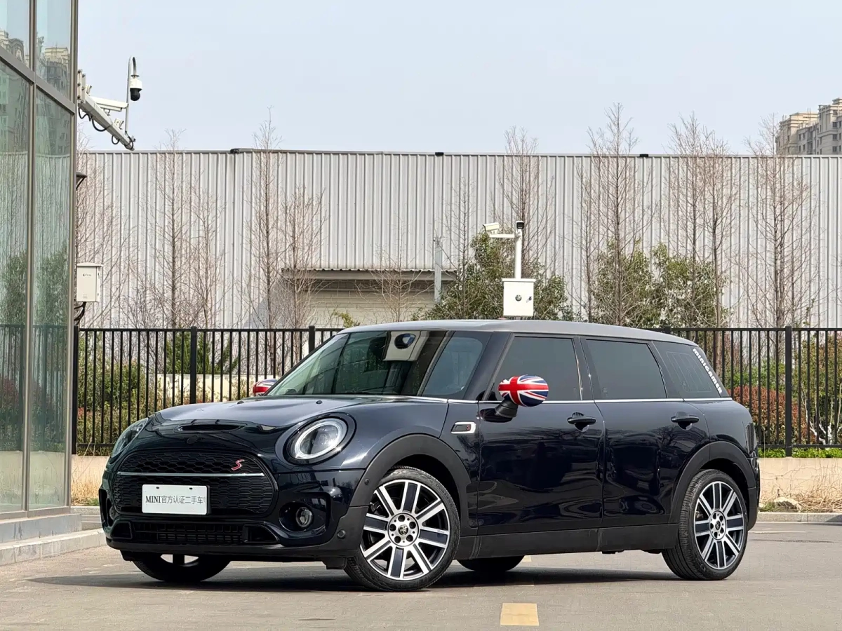 MINI CLUBMAN  2022