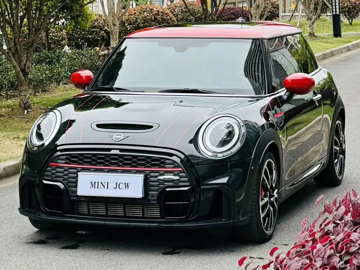 MINI JCW  2021