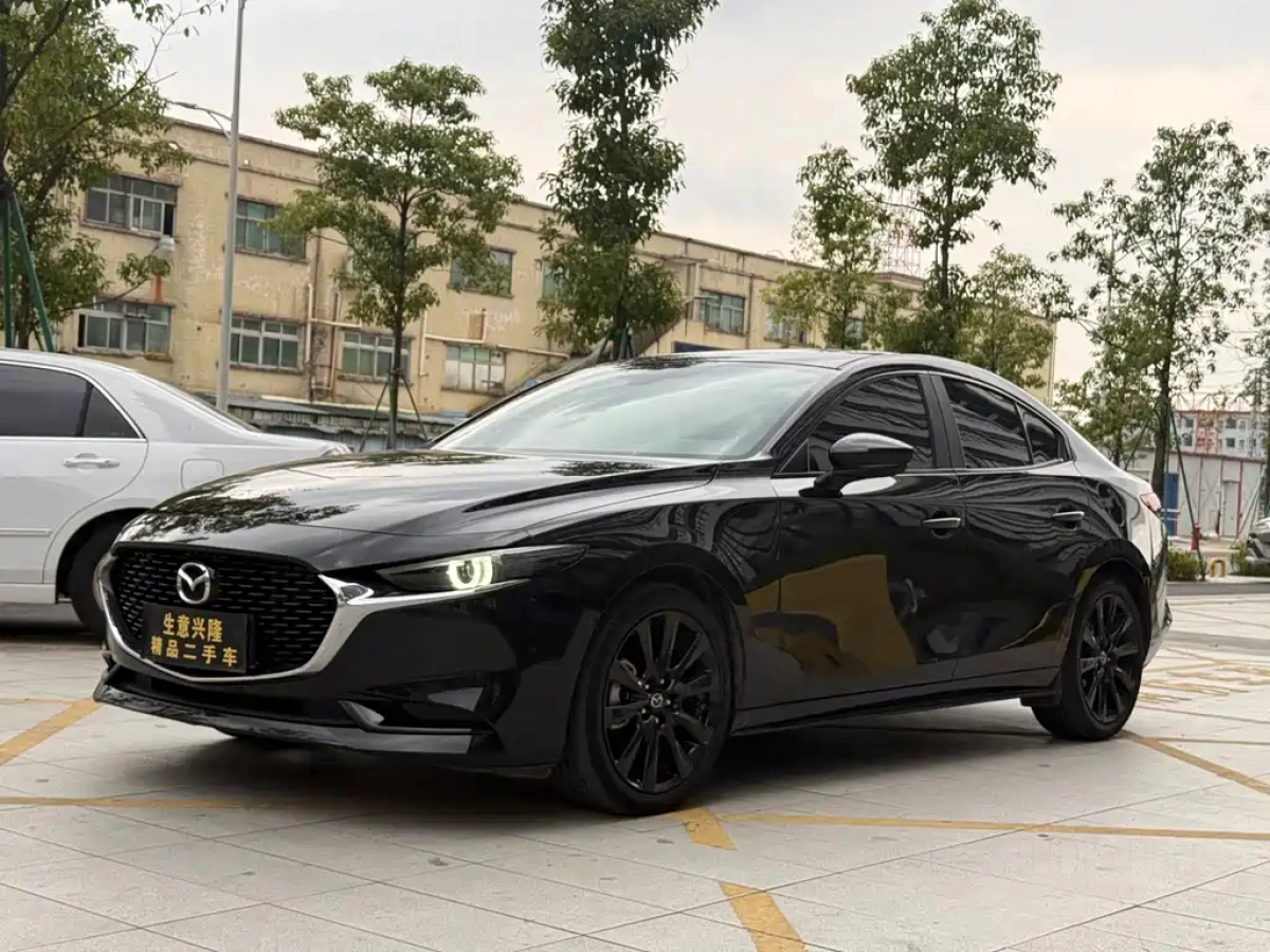 MAZDA 3 AXELA