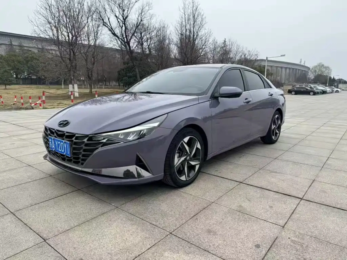 HYUNDAI ELANTRA  2022