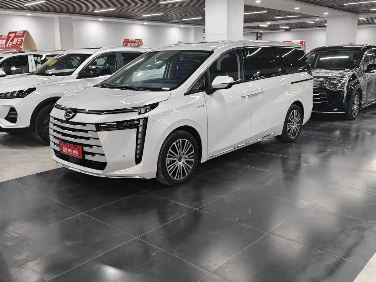 GAC TRUMPCHI TRUMPCHI E8 NEW ENERGY